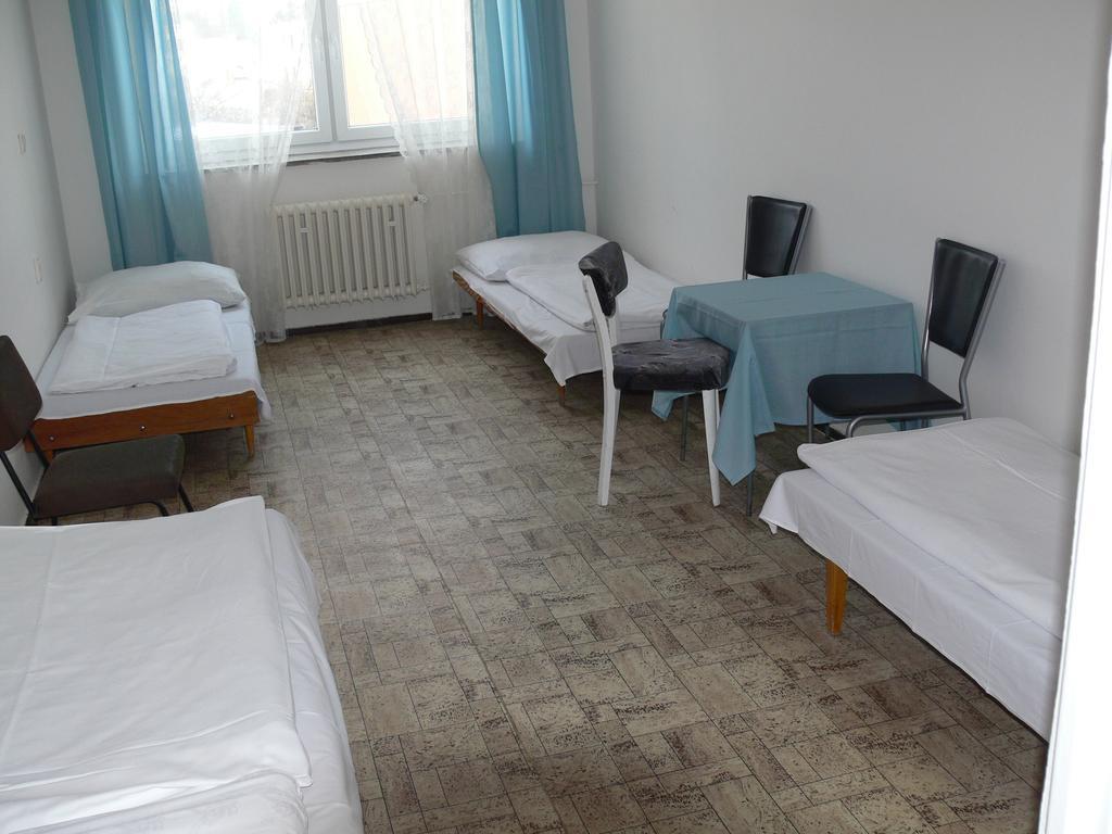 Lazza Motel เบอร์โน ภายนอก รูปภาพ